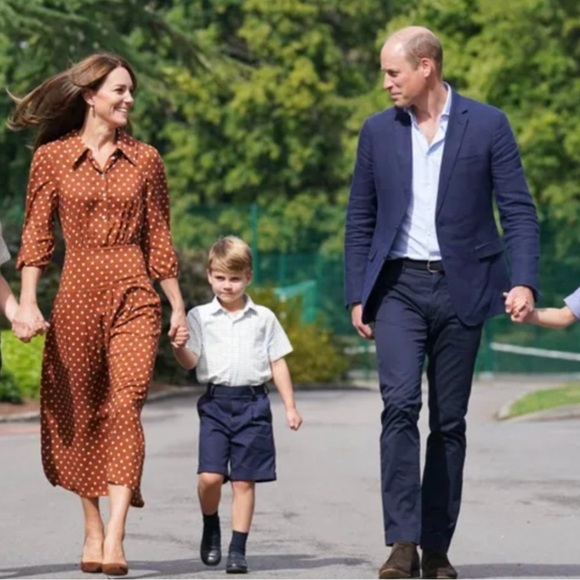 Top Shop Selfridges Polk Dot Shirtwaist As Seen On Princess Kate 8 - Picture 11 of 11